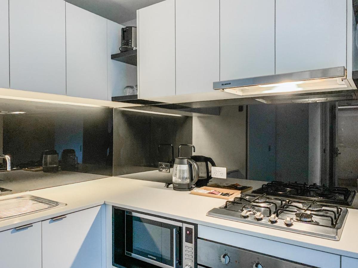Aura2107, 2 Bedroom Apartment With Balcony, Stunning Yarra River And City Views Melbourne Dış mekan fotoğraf
